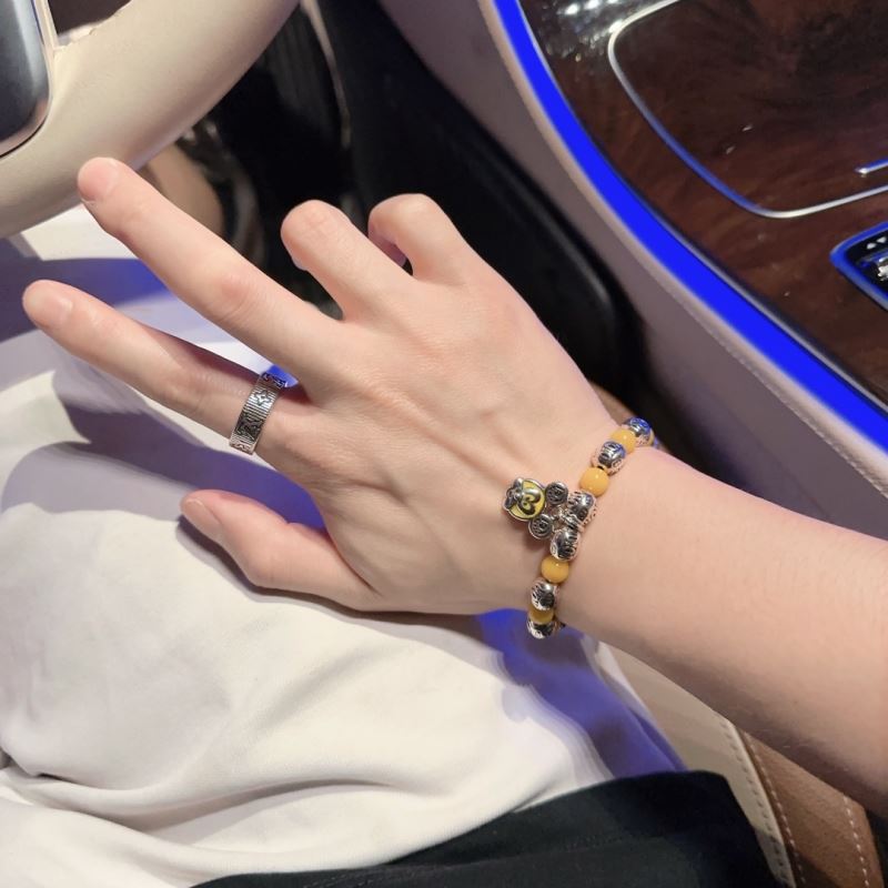 chr1st1an D10r bracelets